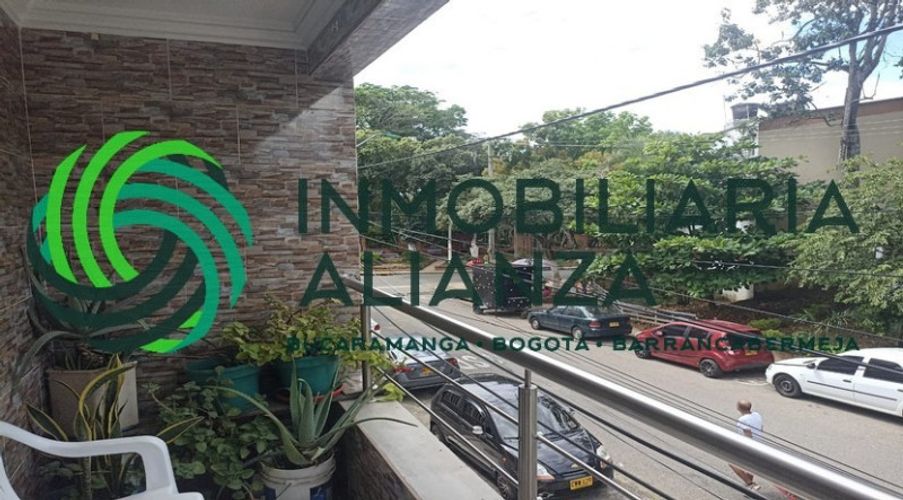 Apartamento de 3 alcobas en venta en La Joya, Bucaramanga, 90 m² · foto 2 de 15