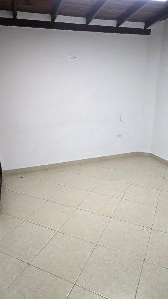 Oficina en venta en Suramericana, Medellín, 200 m² · foto 13 de 19