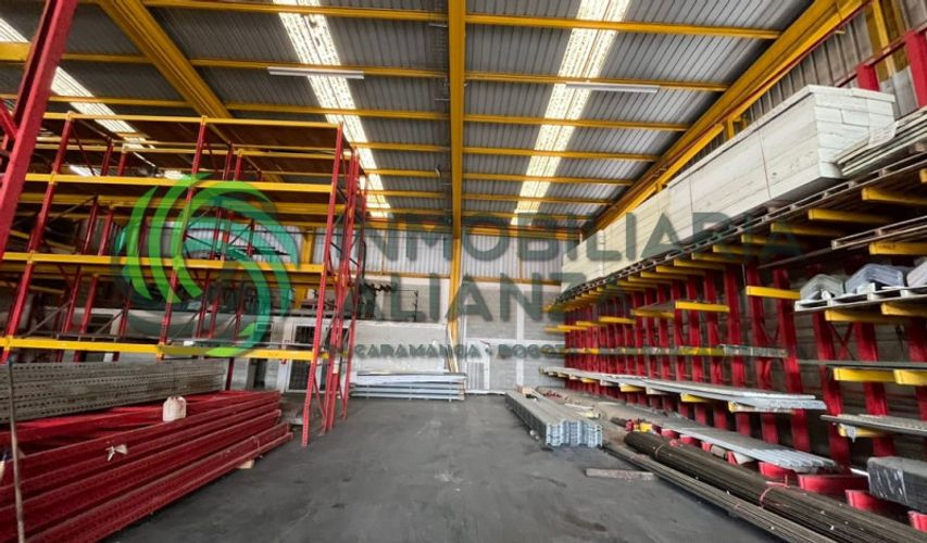 Bodega en arriendo en La Concordia, Bucaramanga, 1780 m² · foto 3 de 14