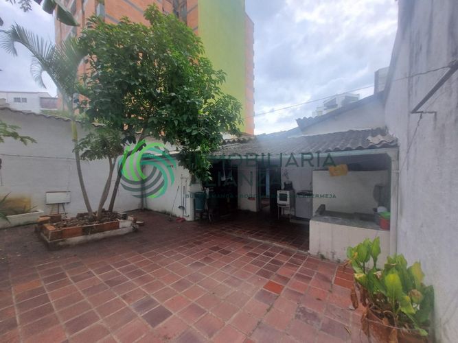 Casa de 5 alcobas en venta en Antonia Santos Centro, Bucaramanga, 260 m² · foto 9 de 24
