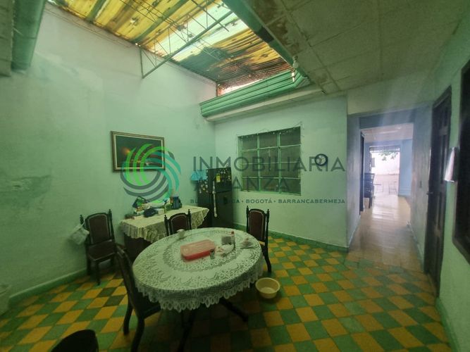 Casa de 5 alcobas en venta en Antonia Santos Centro, Bucaramanga, 260 m² · foto 10 de 24