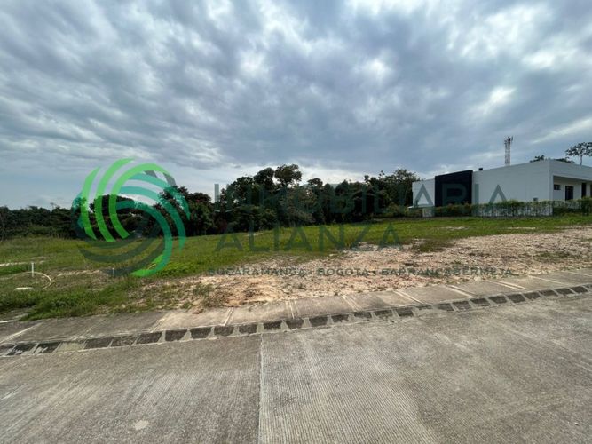 Lote en venta en Ruitoque, Girón, 694 m² · foto 3 de 18