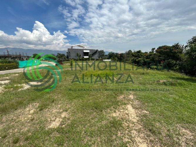 Lote en venta en Ruitoque, Girón, 694 m² · foto 11 de 18