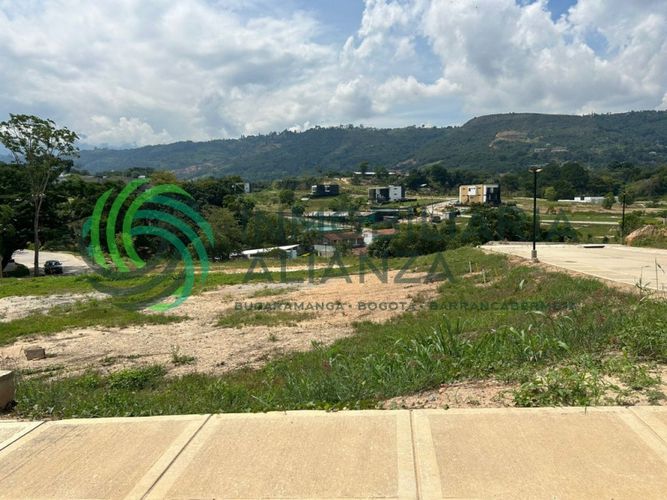 Lote en venta en Ruitoque, Girón, 694 m² · foto 13 de 18
