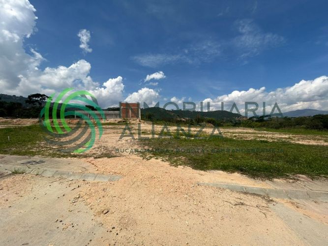 Lote en venta en Ruitoque, Girón, 694 m² · foto 15 de 18