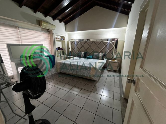Apartamento de 3 alcobas en venta en Cabecera Del Llano, Bucaramanga, 256 m² · foto 21 de 24