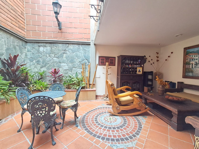 Casa en venta en Loma de los bernal, Medellín 4