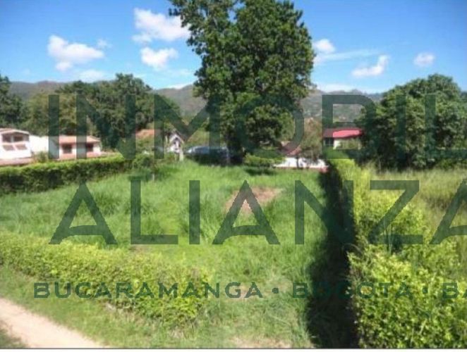 Lote en venta en Guatiguara, Piedecuesta, 1000 m² · foto 3 de 7