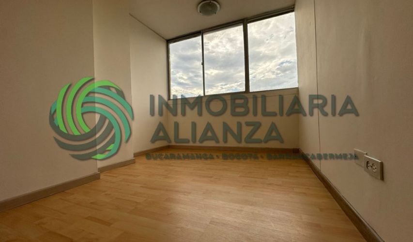 Oficina en venta en Centro, Bucaramanga, 30 m² · foto 4 de 8
