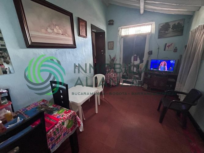 Casa de 6 alcobas en venta en Centro, Bucaramanga, 292 m² · foto 4 de 24