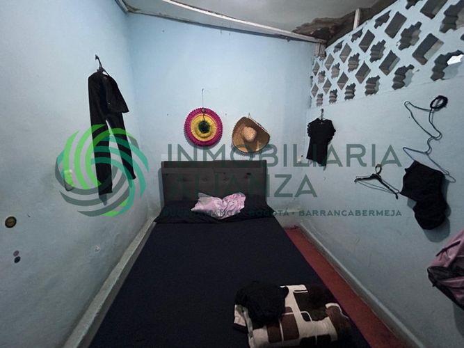 Casa de 6 alcobas en venta en Centro, Bucaramanga, 292 m² · foto 10 de 24