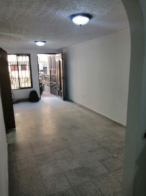 Casa de 6 alcobas en venta en Bellavista, Bello, 160 m² · foto 22 de 24