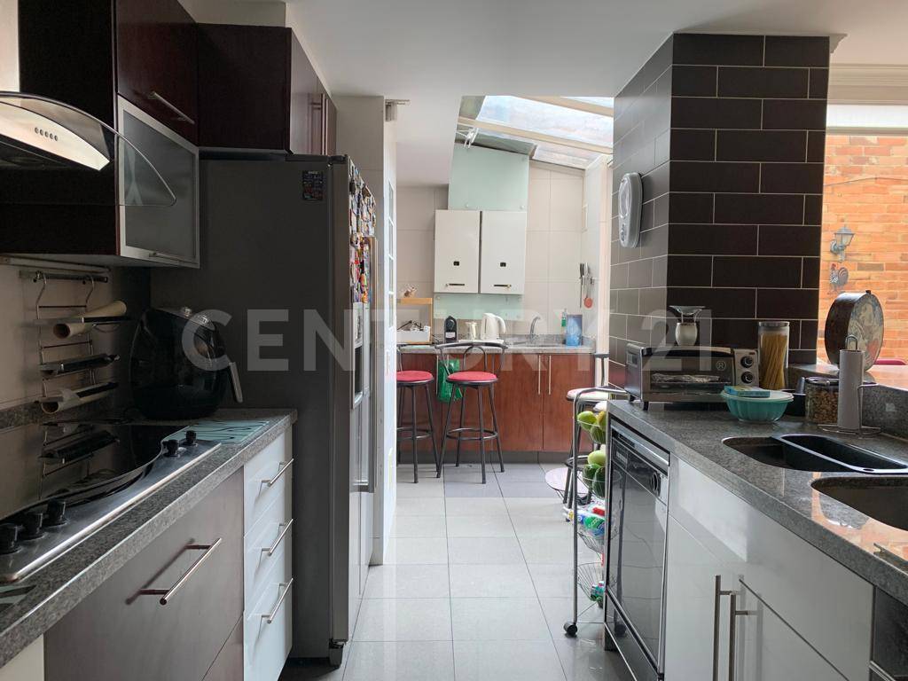Apartamento en venta en San Patricio, Bogotá · foto 4 de 23