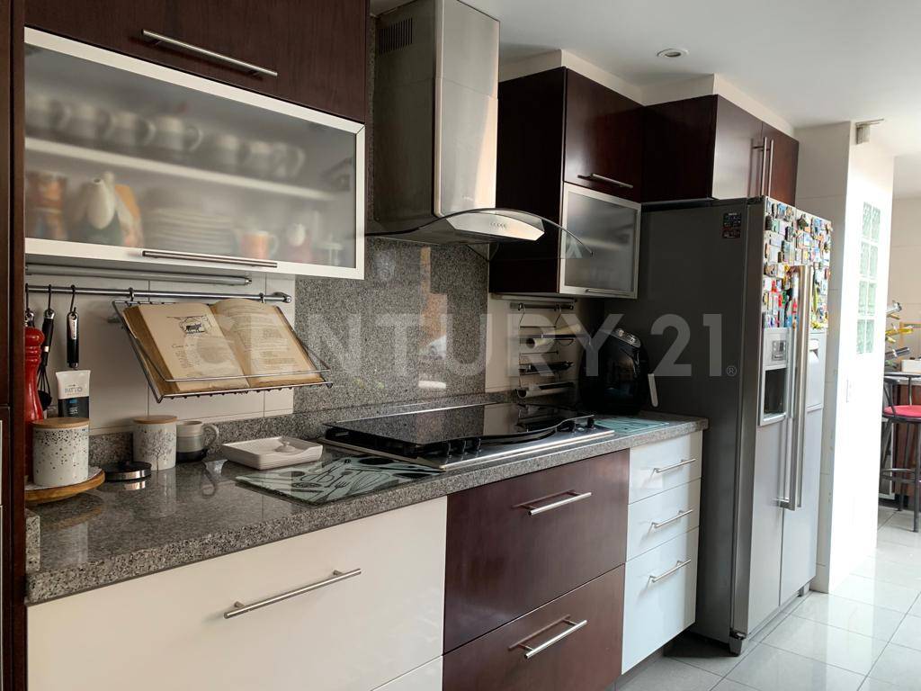 Apartamento en venta en San Patricio, Bogotá · foto 5 de 23