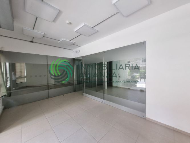 Oficina en venta en Cabecera Del Llano, Bucaramanga, 144 m² · foto 3 de 24