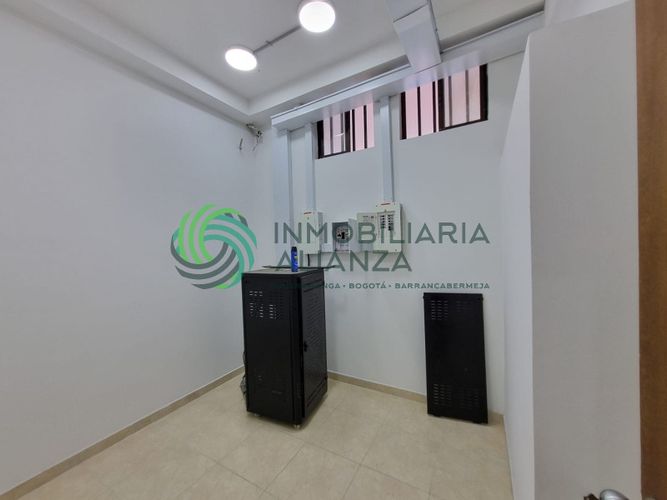 Oficina en venta en Cabecera Del Llano, Bucaramanga, 144 m² · foto 16 de 24