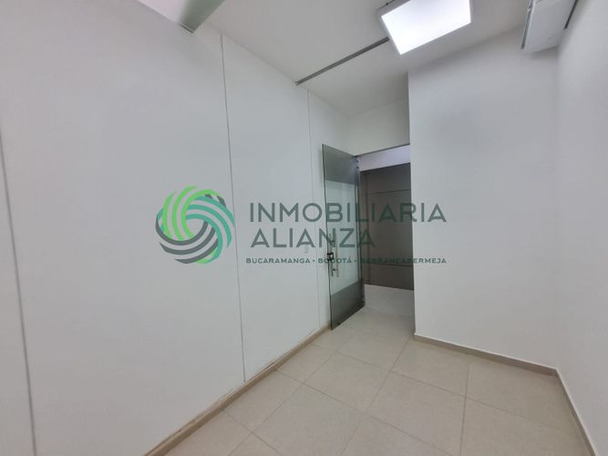 Oficina en venta en Cabecera Del Llano, Bucaramanga, 144 m² · foto 18 de 24