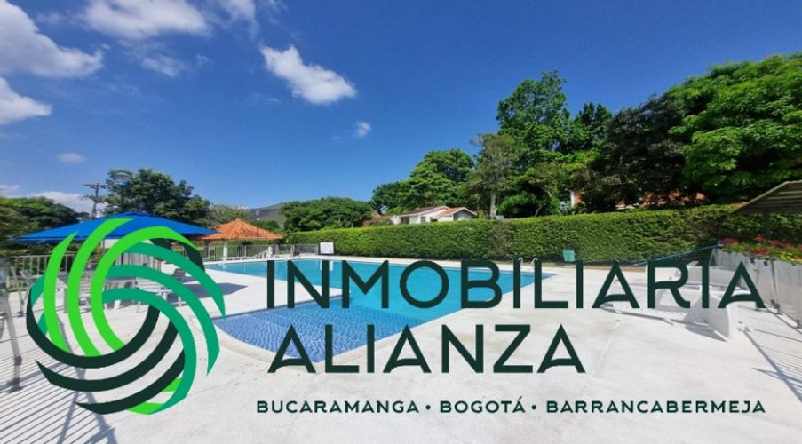 Casa de 9 alcobas en venta en Guatiguara, Piedecuesta, 560 m² · foto 2 de 24
