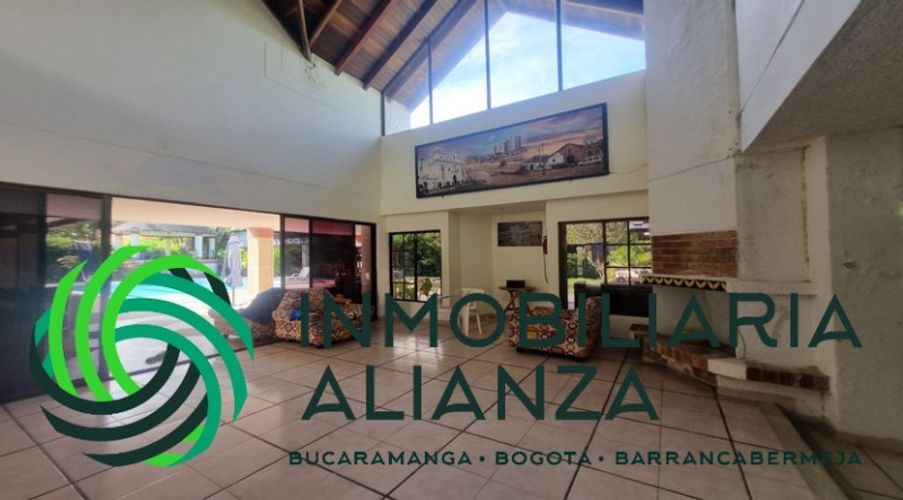 Casa de 9 alcobas en venta en Guatiguara, Piedecuesta, 560 m² · foto 10 de 24