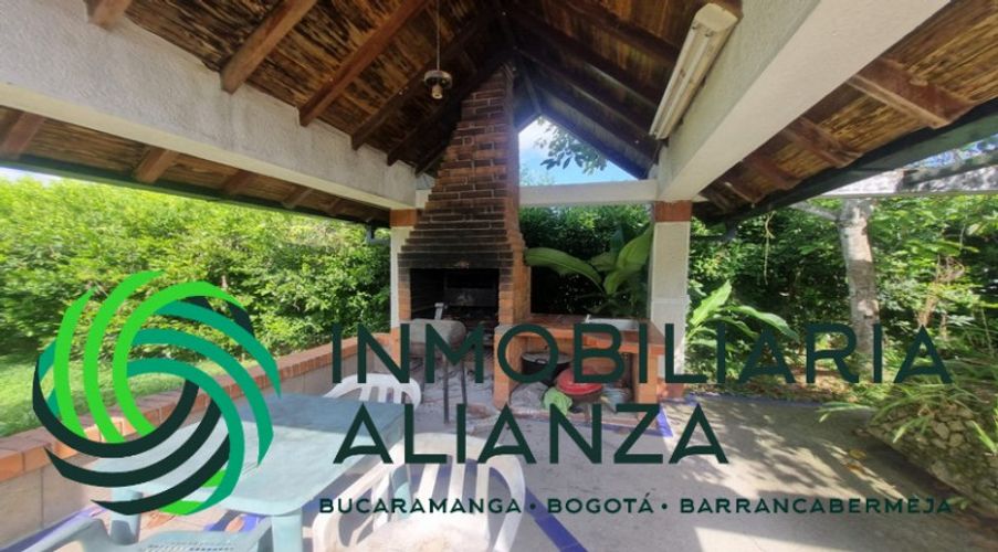 Casa de 9 alcobas en venta en Guatiguara, Piedecuesta, 560 m² · foto 17 de 24