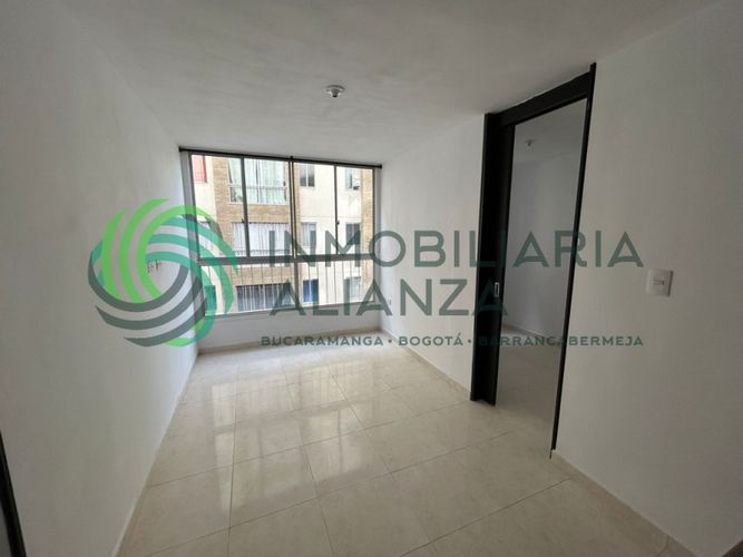 Apartamento de 3 alcobas en venta en Barroblanco, Piedecuesta, 50 m² · foto 8 de 21