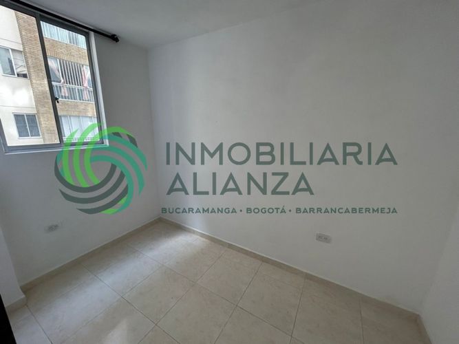Apartamento de 3 alcobas en venta en Barroblanco, Piedecuesta, 50 m² · foto 10 de 21