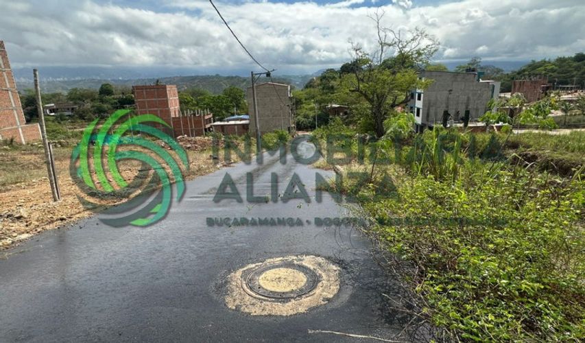 Lote en venta en El Carrizal, Girón, 70 m² · foto 6 de 10