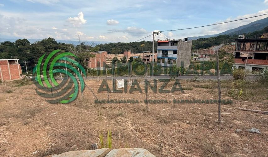 Lote en venta en El Carrizal, Girón, 70 m² · foto 8 de 10