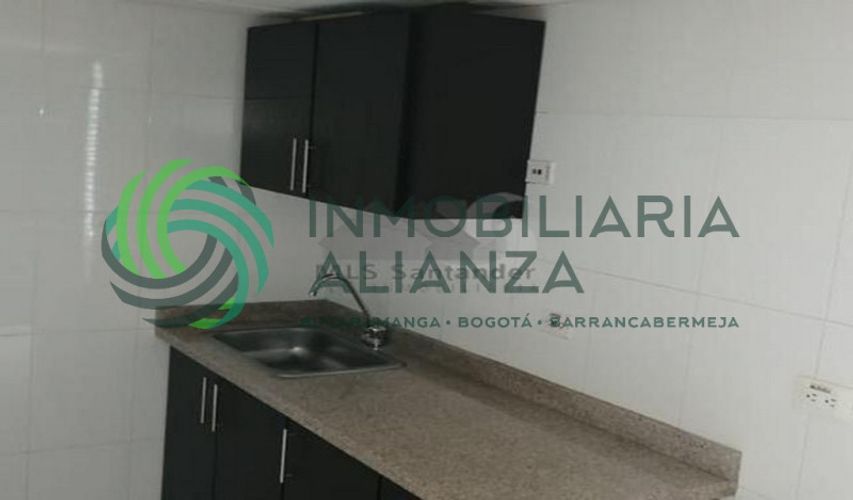 Oficina en venta en Bolarqui, Bucaramanga, 240 m² · foto 5 de 14