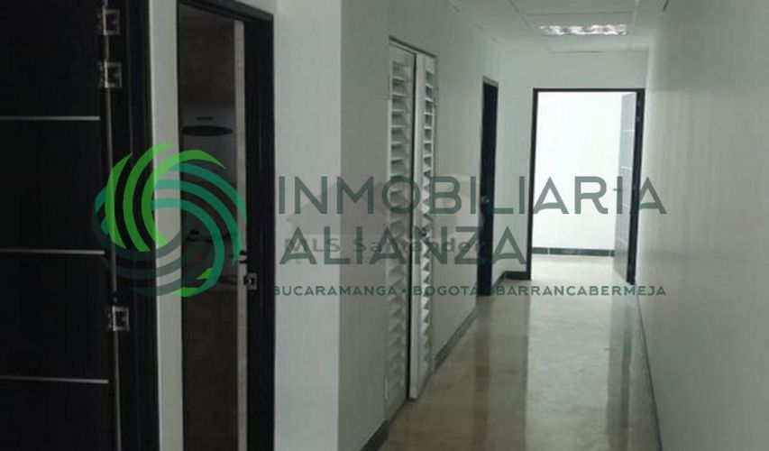 Oficina en venta en Bolarqui, Bucaramanga, 240 m² · foto 10 de 14
