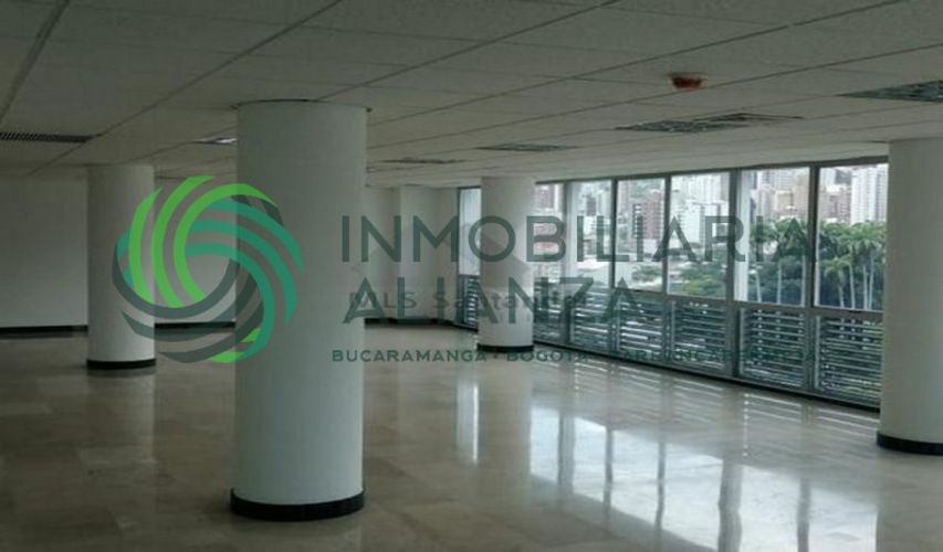 Oficina en venta en Bolarqui, Bucaramanga, 240 m² · foto 12 de 14