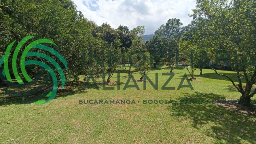 Casa de 3 alcobas en venta en Ruitoque, Piedecuesta, 380 m² · foto 4 de 24