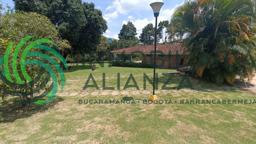 Casa de 3 alcobas en venta en Ruitoque, Piedecuesta, 380 m² · foto 5 de 24