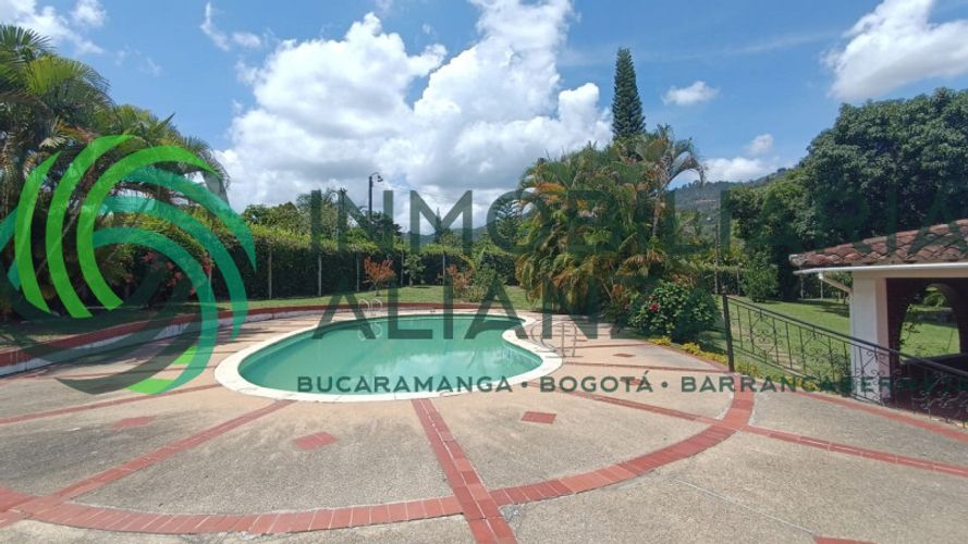 Casa de 3 alcobas en venta en Ruitoque, Piedecuesta, 380 m² · foto 13 de 24