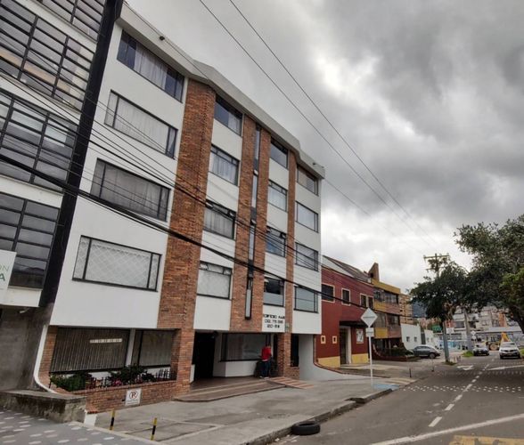 Apartamento de 4 alcobas en venta en San Felipe, Bogotá, 109 m² · foto 2 de 24