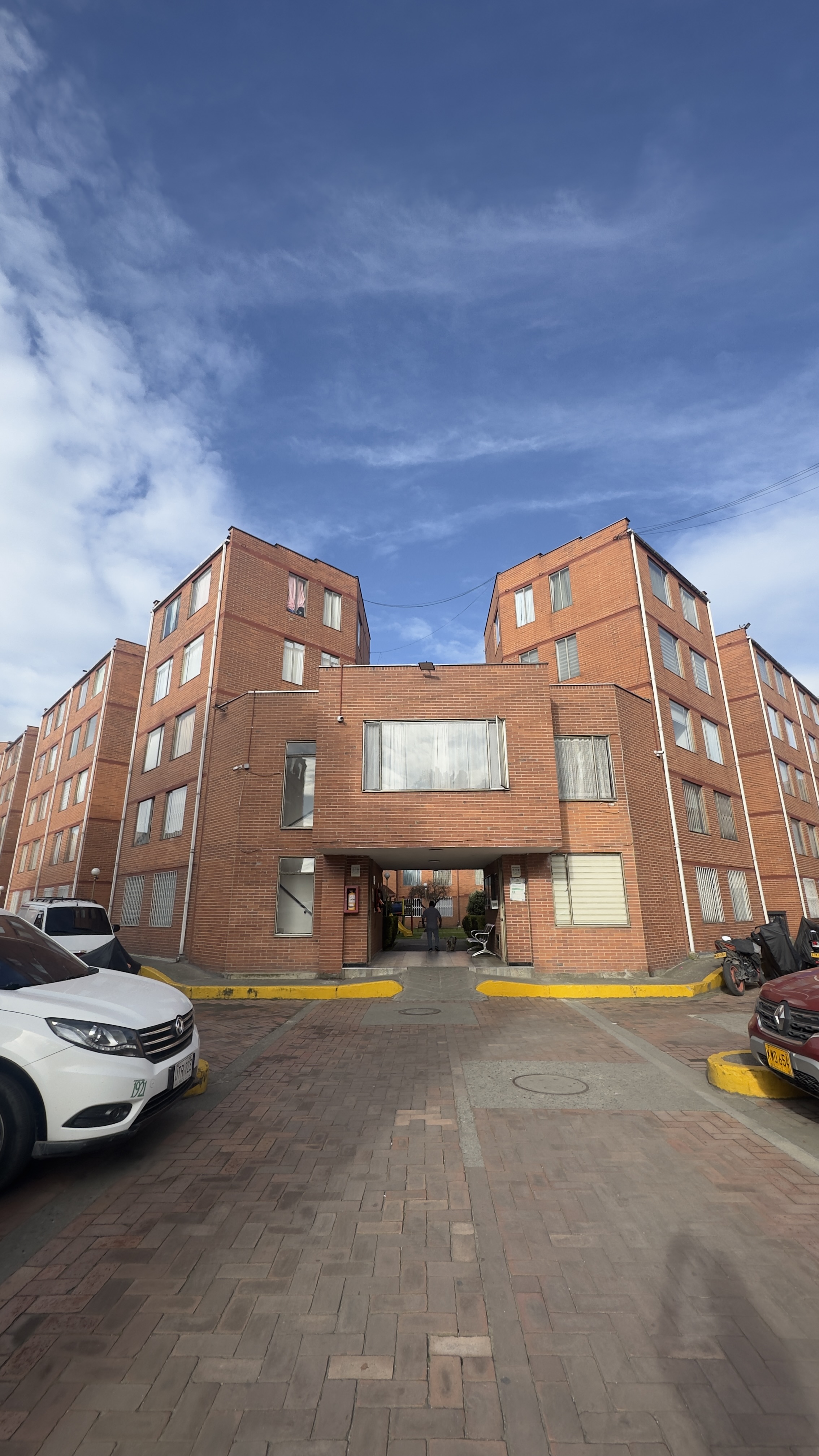 Apartamento en venta en Fontibon, Bogotá · foto 2 de 11