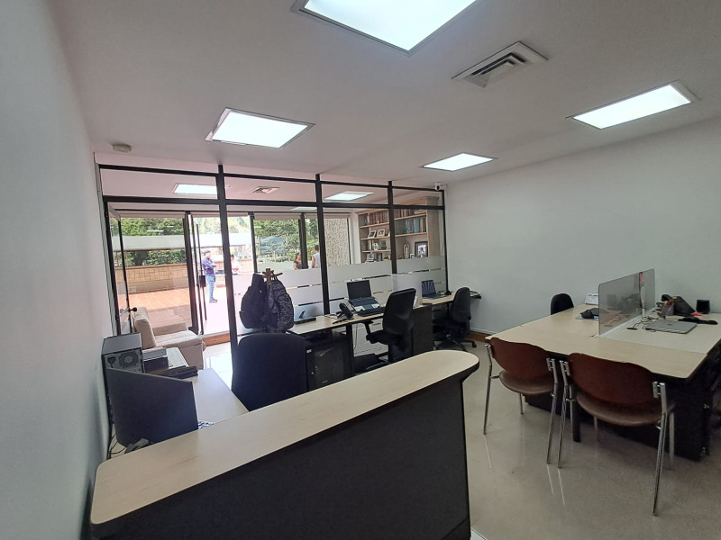 Oficina en venta en Santa maria de los angeles, Medellín 3