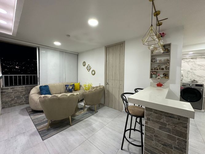 Apartamento de 2 alcobas en venta en Quebrada La Iglesia Ii, Bucaramanga, 53 m² · foto 2 de 16