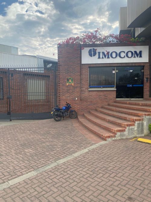 Bodega en venta en La Flora, Cali, 1625 m² · foto 4 de 24