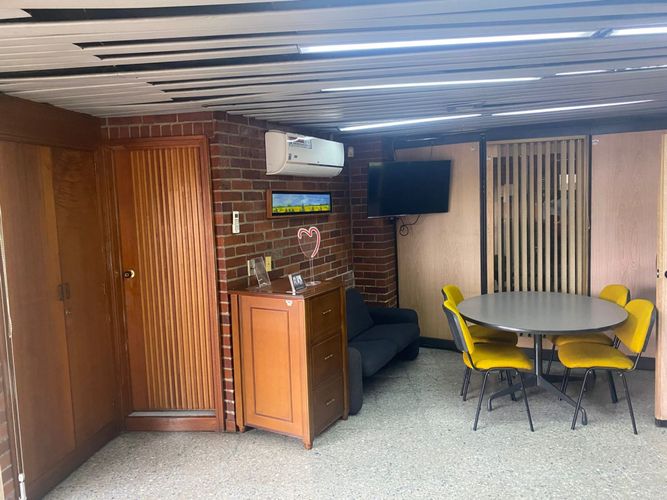 Bodega en venta en La Flora, Cali, 1625 m² · foto 14 de 24
