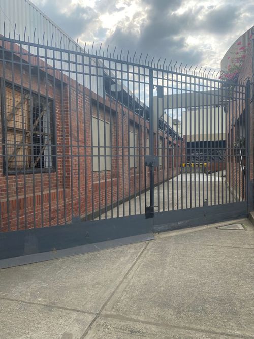 Bodega en venta en La Flora, Cali, 1625 m² · foto 17 de 24
