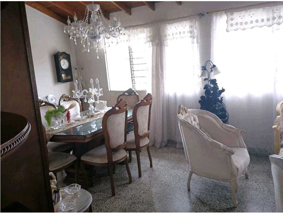 Casa en venta en La america, Medellín 2