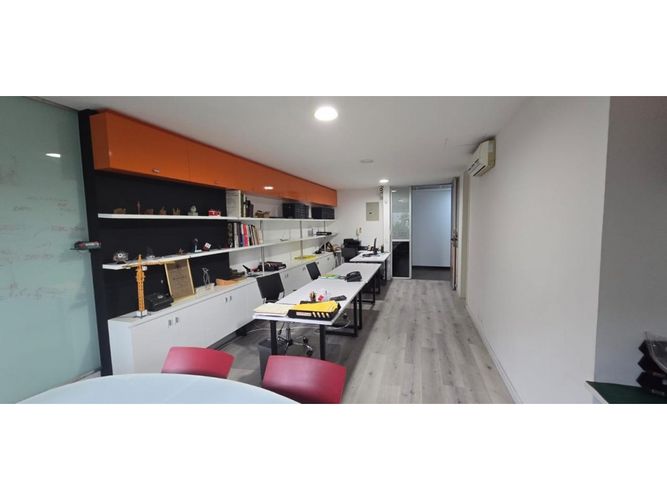 Oficina en arriendo en Las Palmas, Medellín, 33 m² · foto 2 de 9