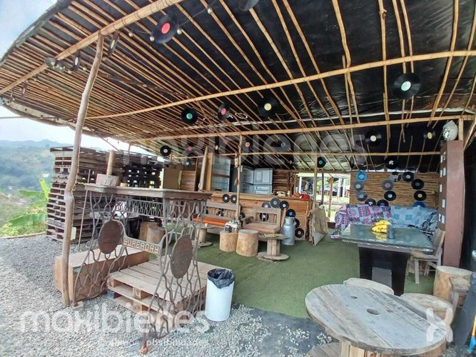 Finca en arriendo en San Pablo, Medellín, 3000 m² · foto 2 de 22