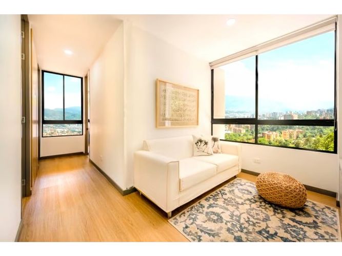 Apartamento de 3 alcobas en venta en Loma De Las Brujas, Envigado, 145 m² · foto 6 de 15