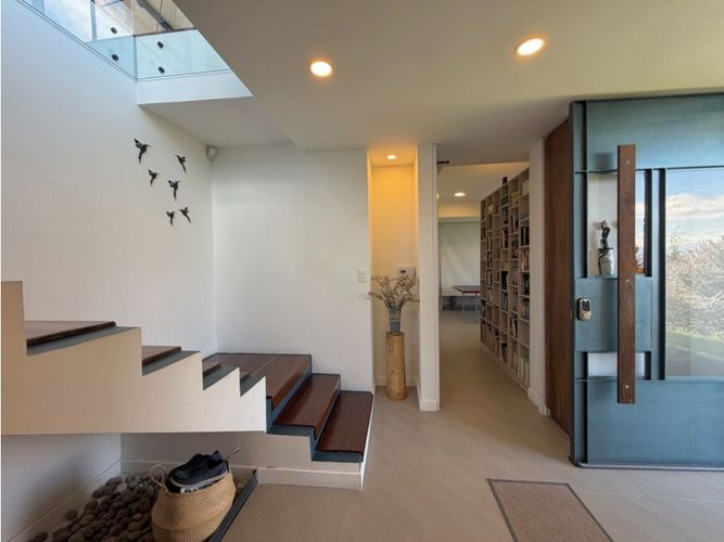 Casa de 3 alcobas en venta en Fusca, Chía, 350 m² · foto 2 de 24