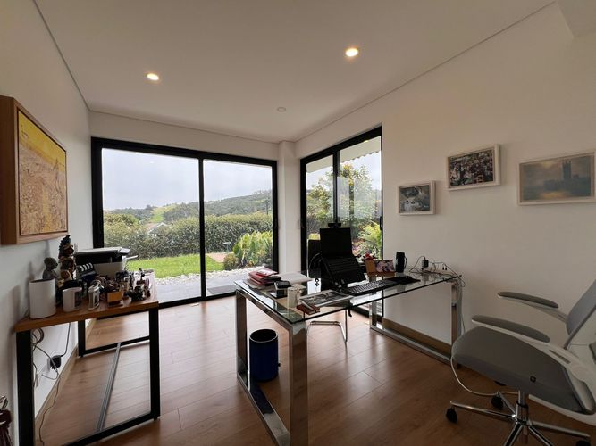 Casa de 3 alcobas en venta en Loma Del Chocho, Envigado, 414 m² · foto 9 de 18