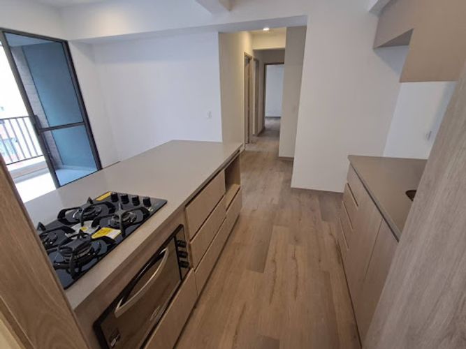 Apartamento de 3 alcobas en arriendo en Ciudad Del Río, Medellín, 72 m² · foto 4 de 24