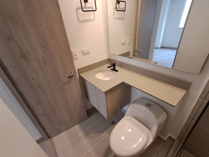 Apartamento de 3 alcobas en arriendo en Ciudad Del Río, Medellín, 72 m² · foto 23 de 24