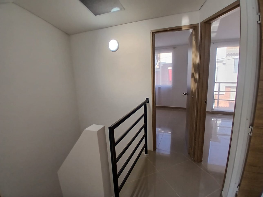 Casa en venta en Mirador De Llano Grande, Pereira · foto 2 de 18